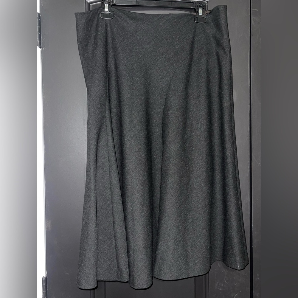 Ann Taylor Charcoal Maxi Skirt - Picture 4 of 4